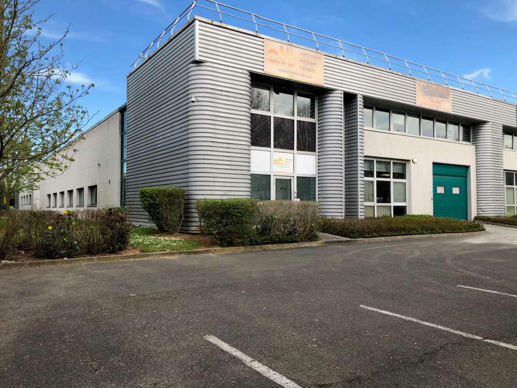 Local d'activité Tremblay-en-France 2276m² Location local d'activité Tremblay-en-France Seine-Saint-Denis OLACT2423238 24